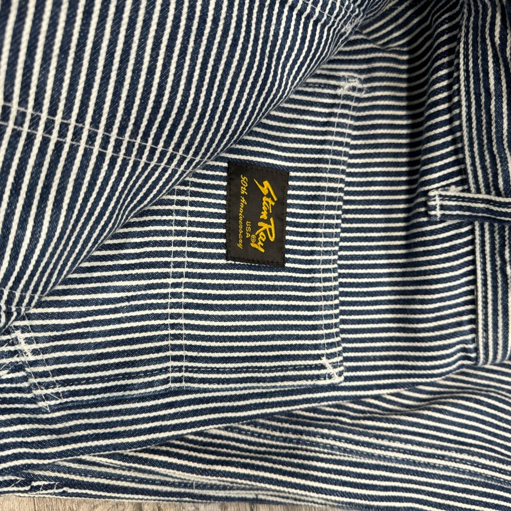 Stan ray size 4 great condition worn once or twice navy blue white stripes